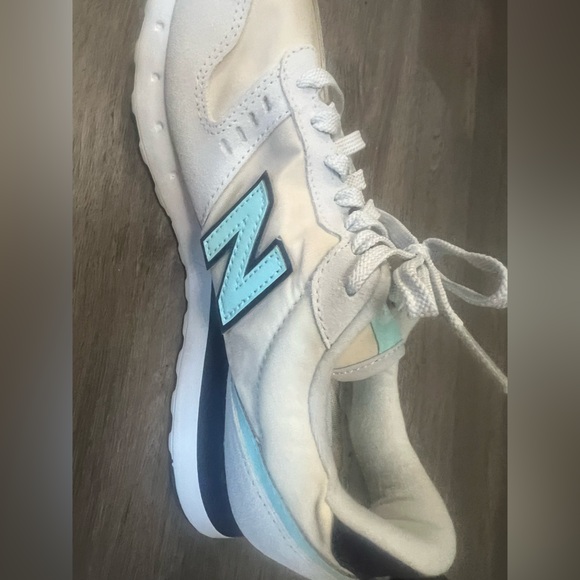 New balance - Picture 9 of 9